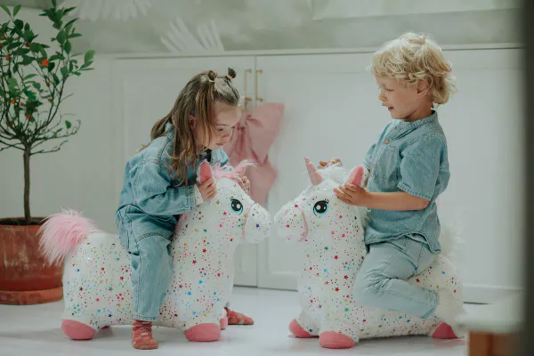 KREA Hoppe- og Sprett Enhjørning med Rosa Manke