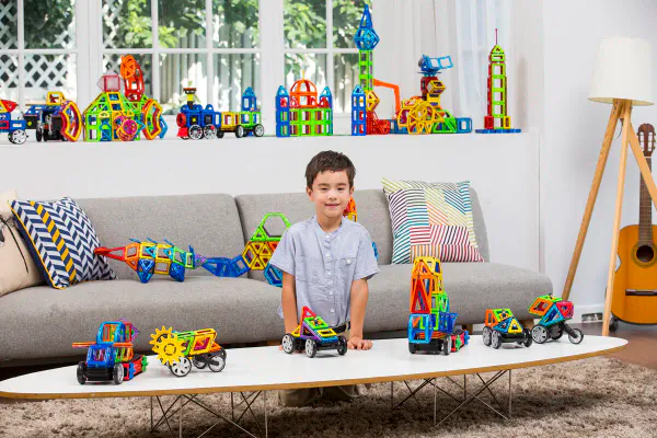 Magformers Transform Vehicle Byggesett – 17 stk